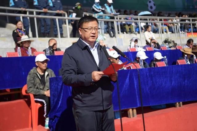 2026中国西藏跨喜马拉雅国际公路自行车极限赛拉萨绕圈赛开赛